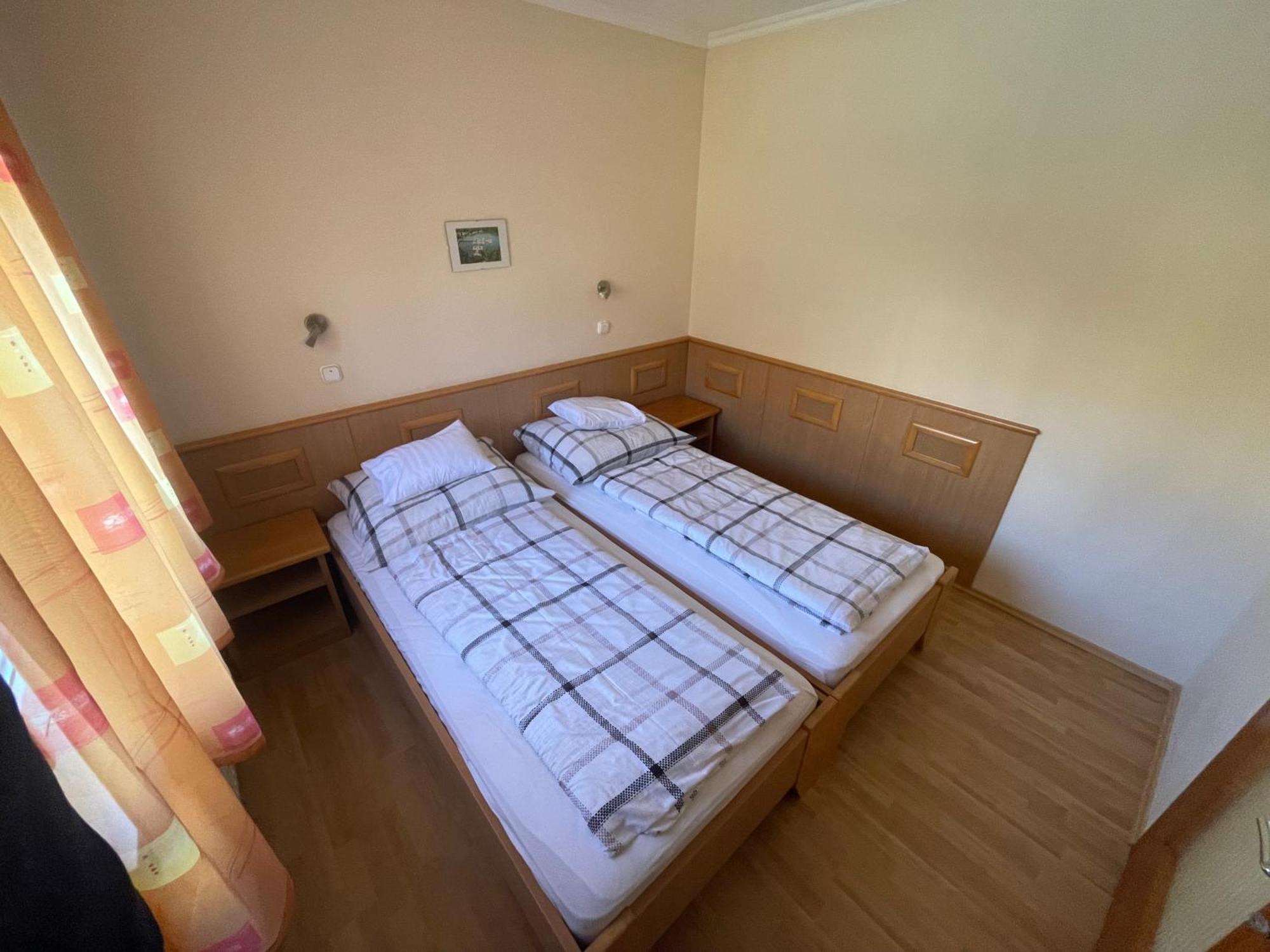 Garda Apartmanház Hévíz Habitación foto