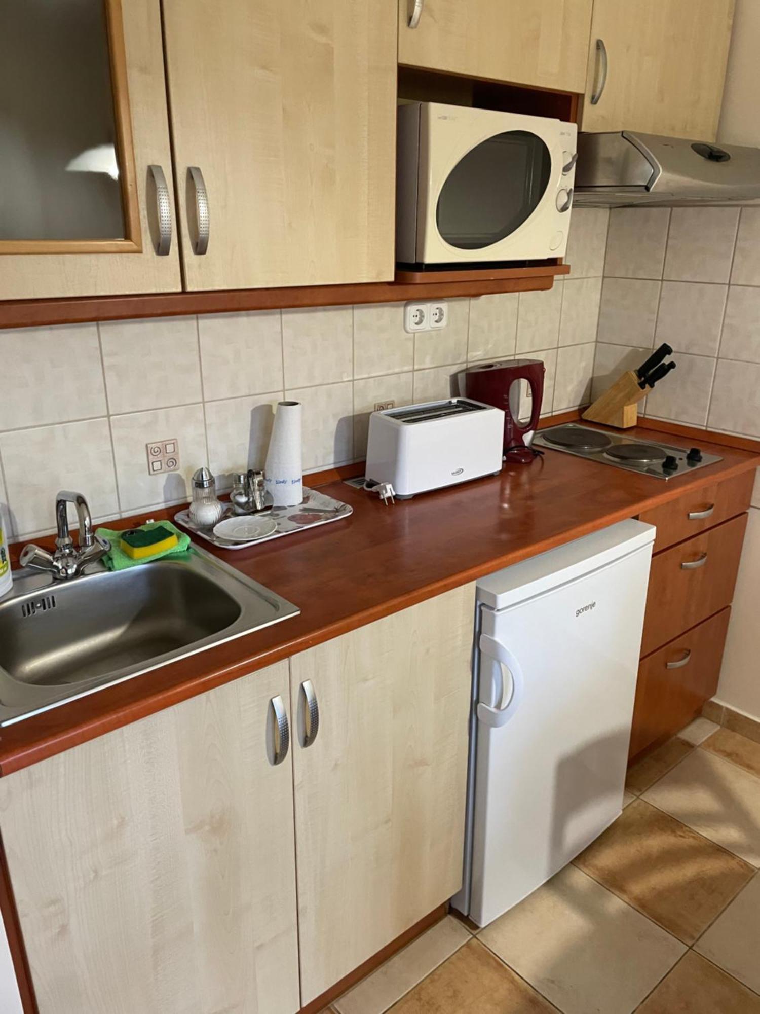 Garda Apartmanház Hévíz Habitación foto